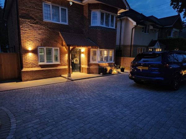 Timber Solution Offers Bespoke Oak Porches Design